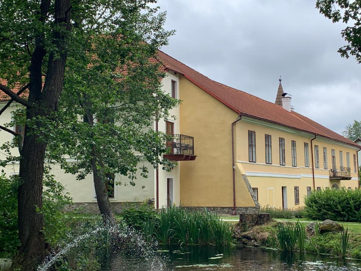 Отель Zamek Jindrichovice Kolinec Экстерьер фото